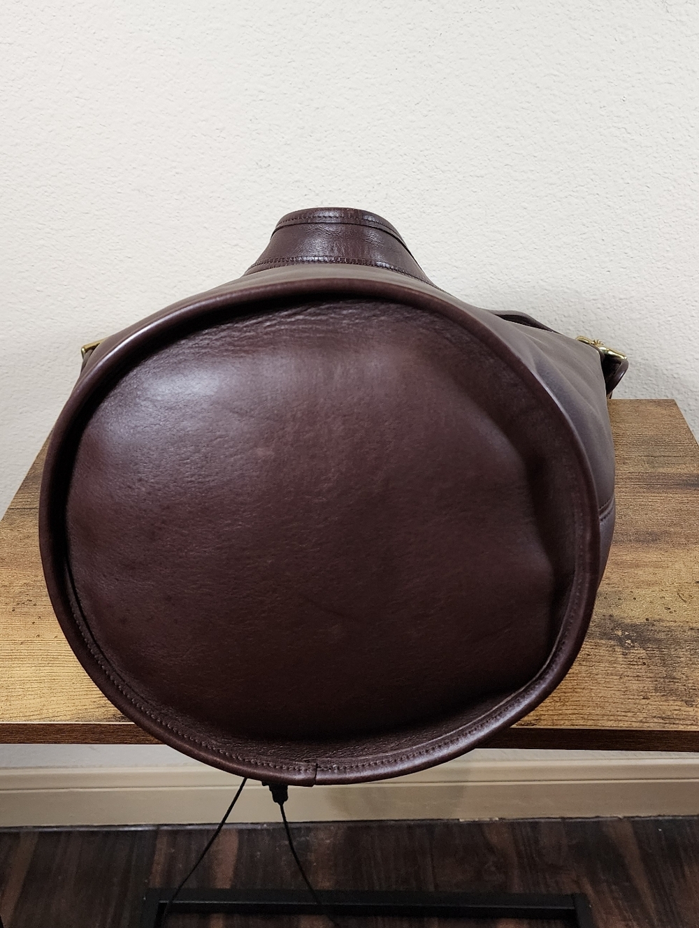 Vintage Coach Mahogany Duffle Sac #9085 - Picture 12 of 15